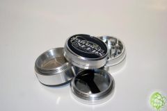 38mm 4p Paradise Seeds Grinder Logo Black