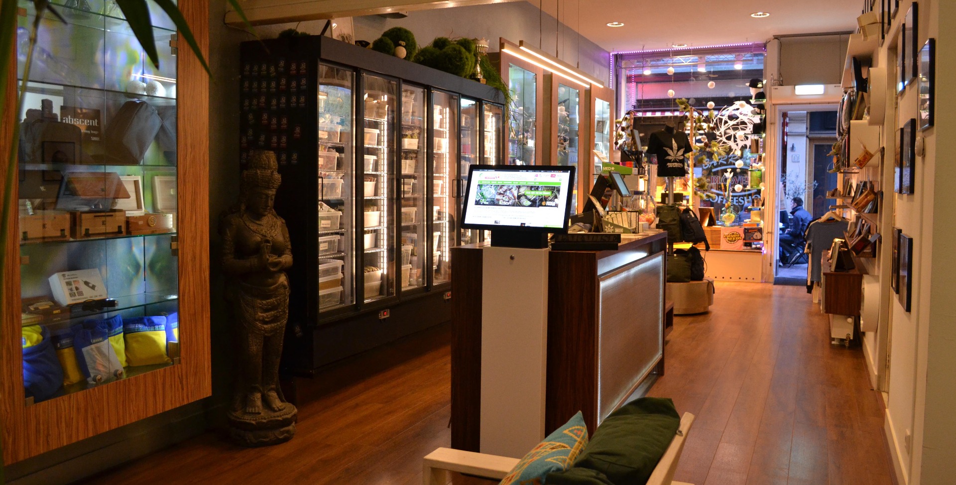 asc_shop_cropped_1
